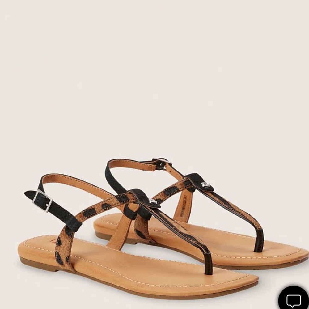 New UGG Madena sandal with box